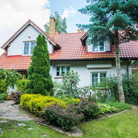 Dom Przy Lesie Nad Jeziorem * Klotyldzin